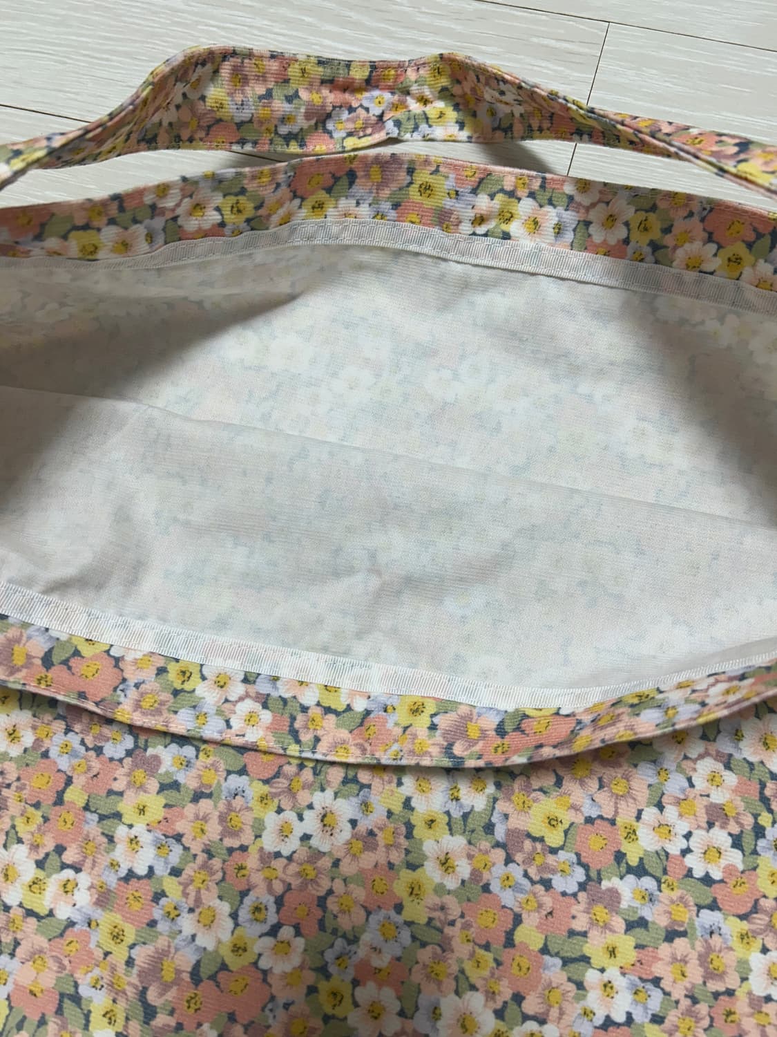 이미스 emis 페이즐리 플라워 코듀로이 에코백 핑크 상품이미지4