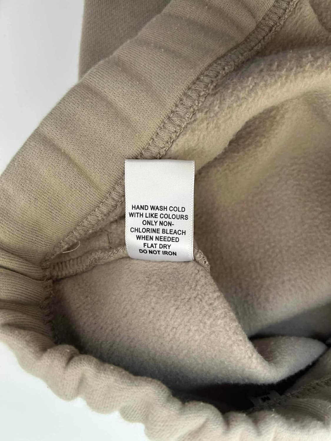 [M] 에센셜 피어오브갓 로고 스웨트 팬츠 베이지 상품이미지5