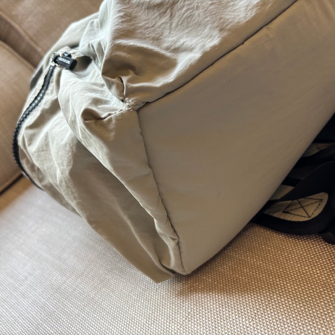 마스마룰즈 스트링 플랩백팩 그레이 상품이미지8