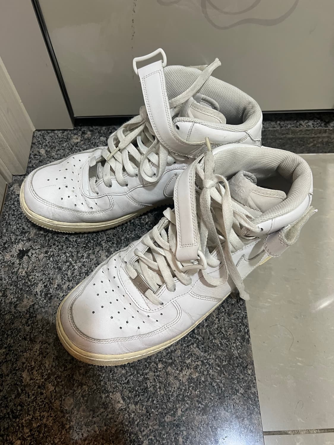 나이키 에어포스 미드 화이트 280 상품이미지2