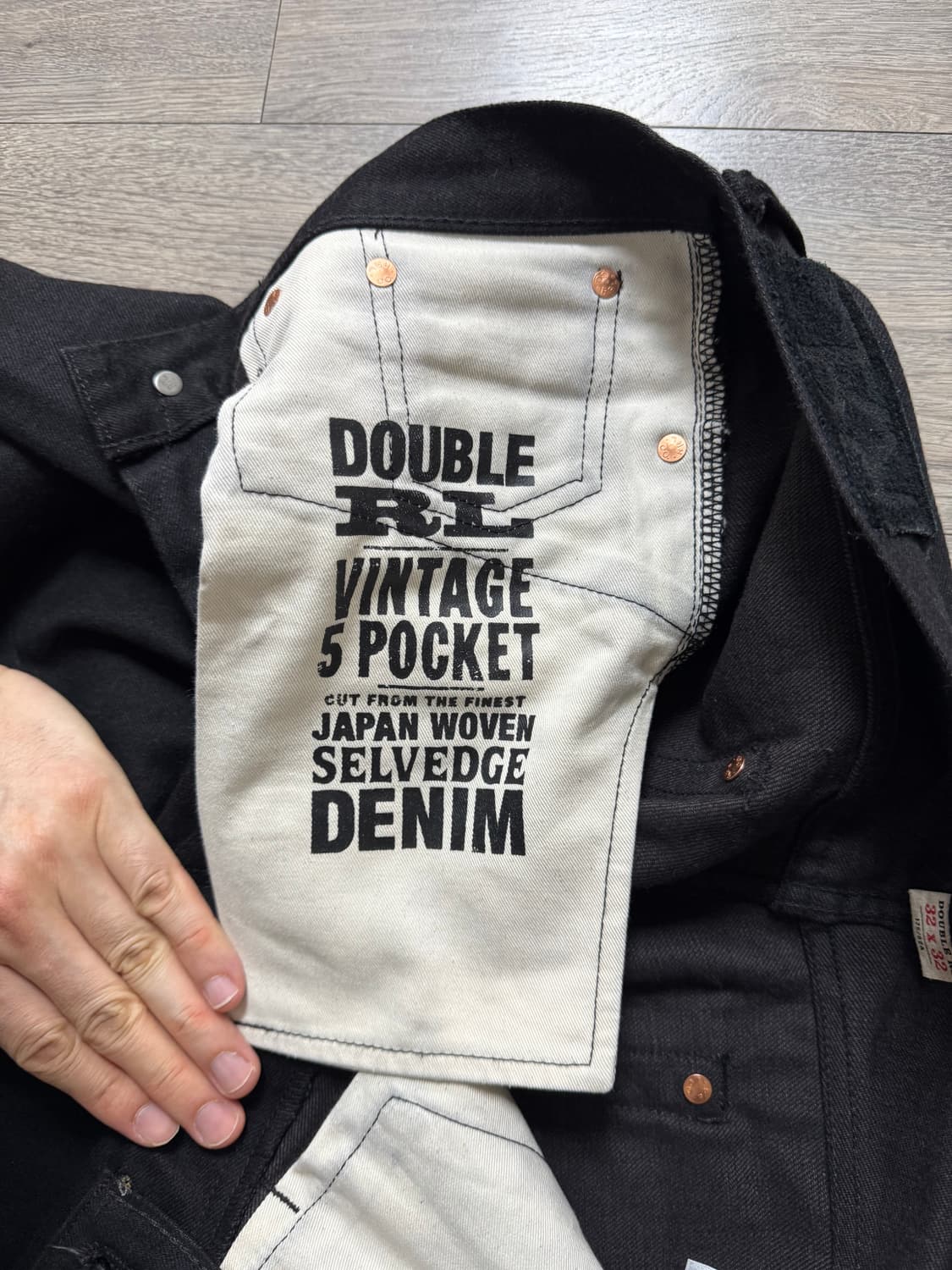 32/32 더블알엘 빈티지5포켓 블랙온블랙 데님 상품이미지4