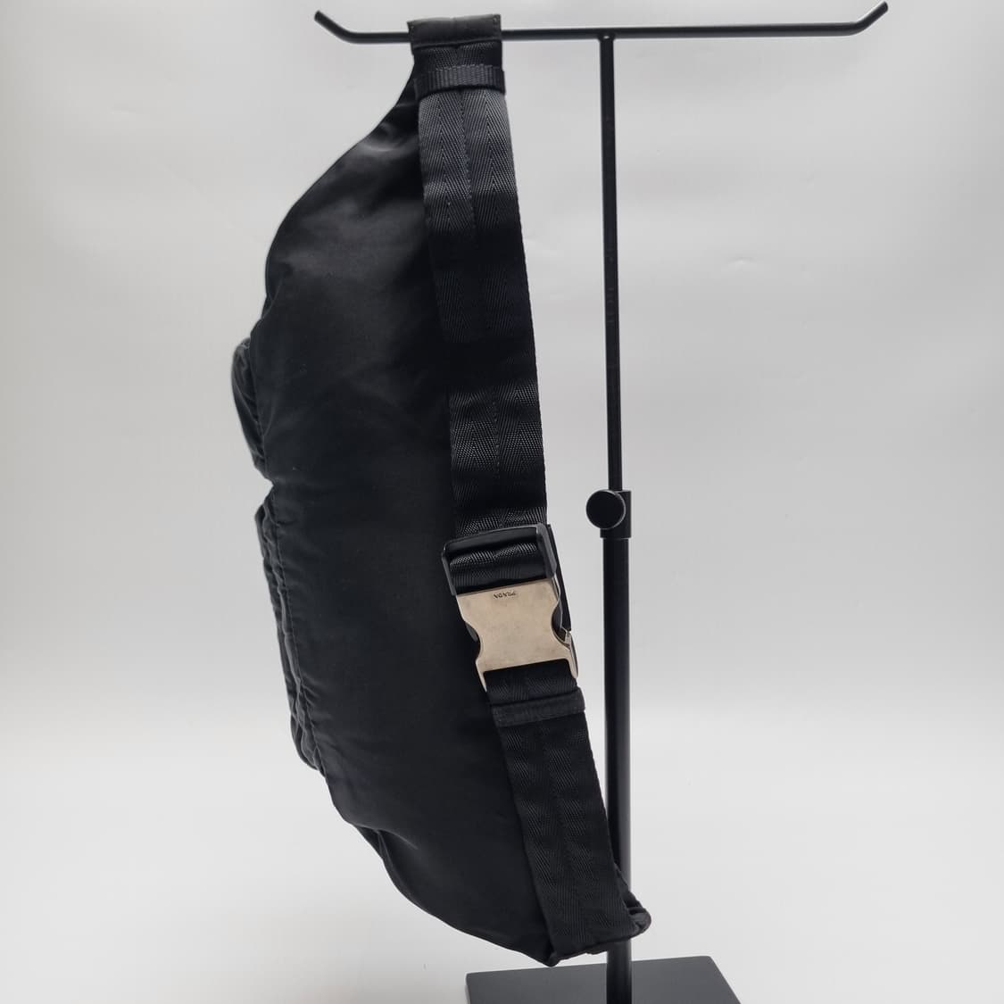 프라다 PRADA 나일론 벨트백 남여공용 힙색 (레어아이템, 바이커백)  상품이미지7