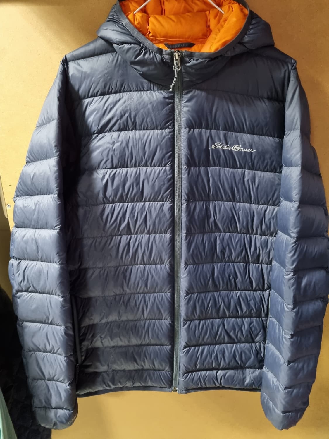 에디바우어 남성 경량패딩  상품이미지1