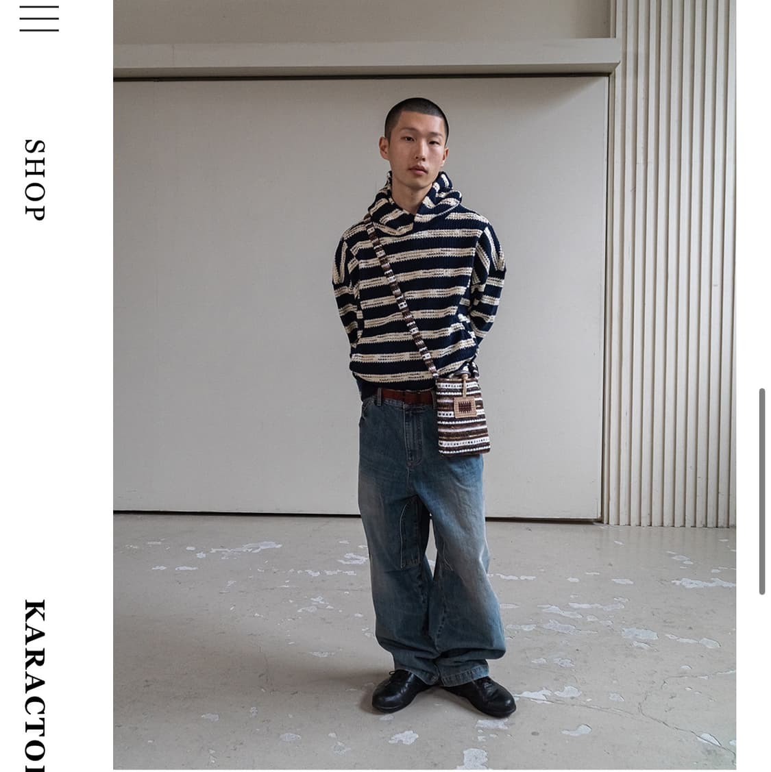 카락터 Multi Striped Knit Hoodie 네이비 상품이미지1