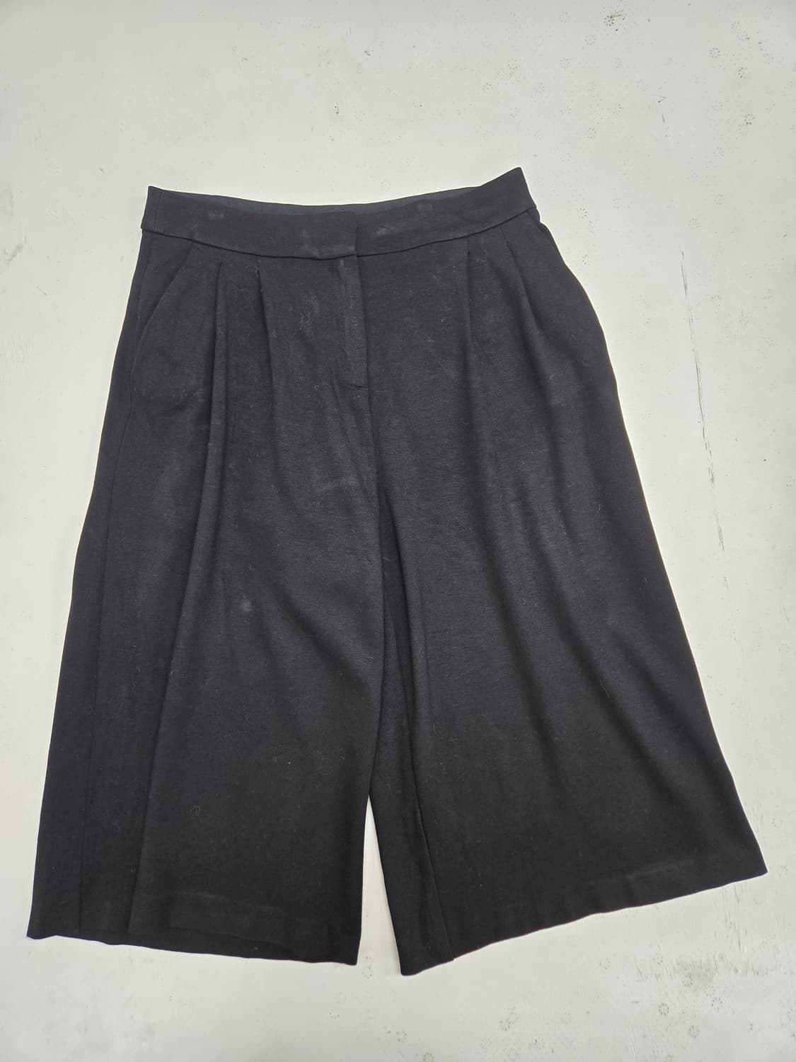 막스마라 검정색 와이드 큐롯 팬츠 상품이미지1