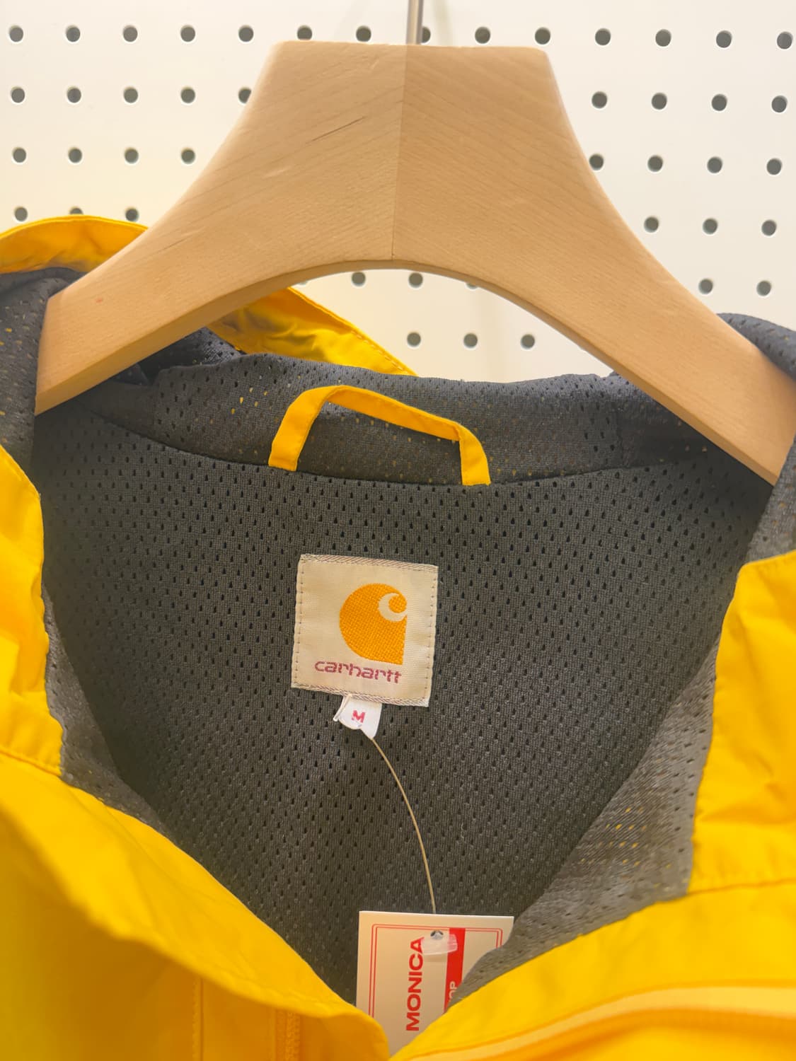칼하트 옐로우 후드 아노락 재킷 U211 상품이미지5