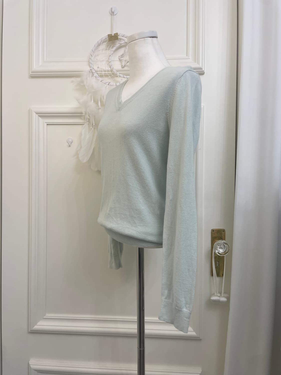 UNIQLO sheer mint basic v-neck knit top 상품이미지2