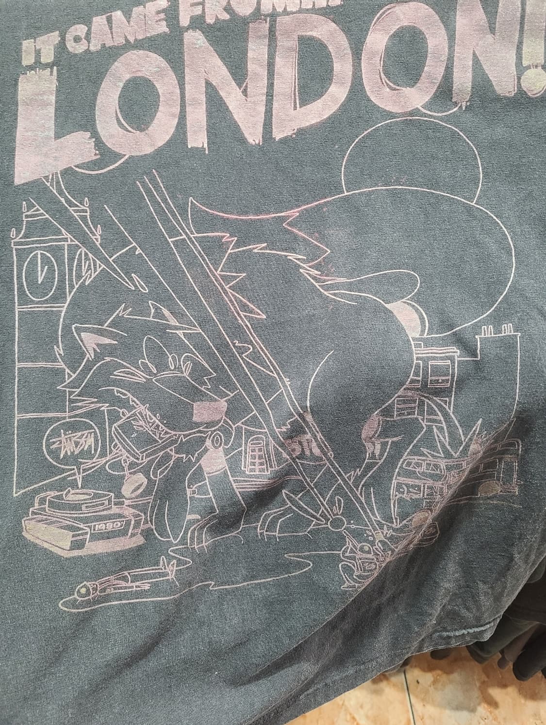 스투시 IT CAME FROM...LONDON 티셔츠 상품이미지8