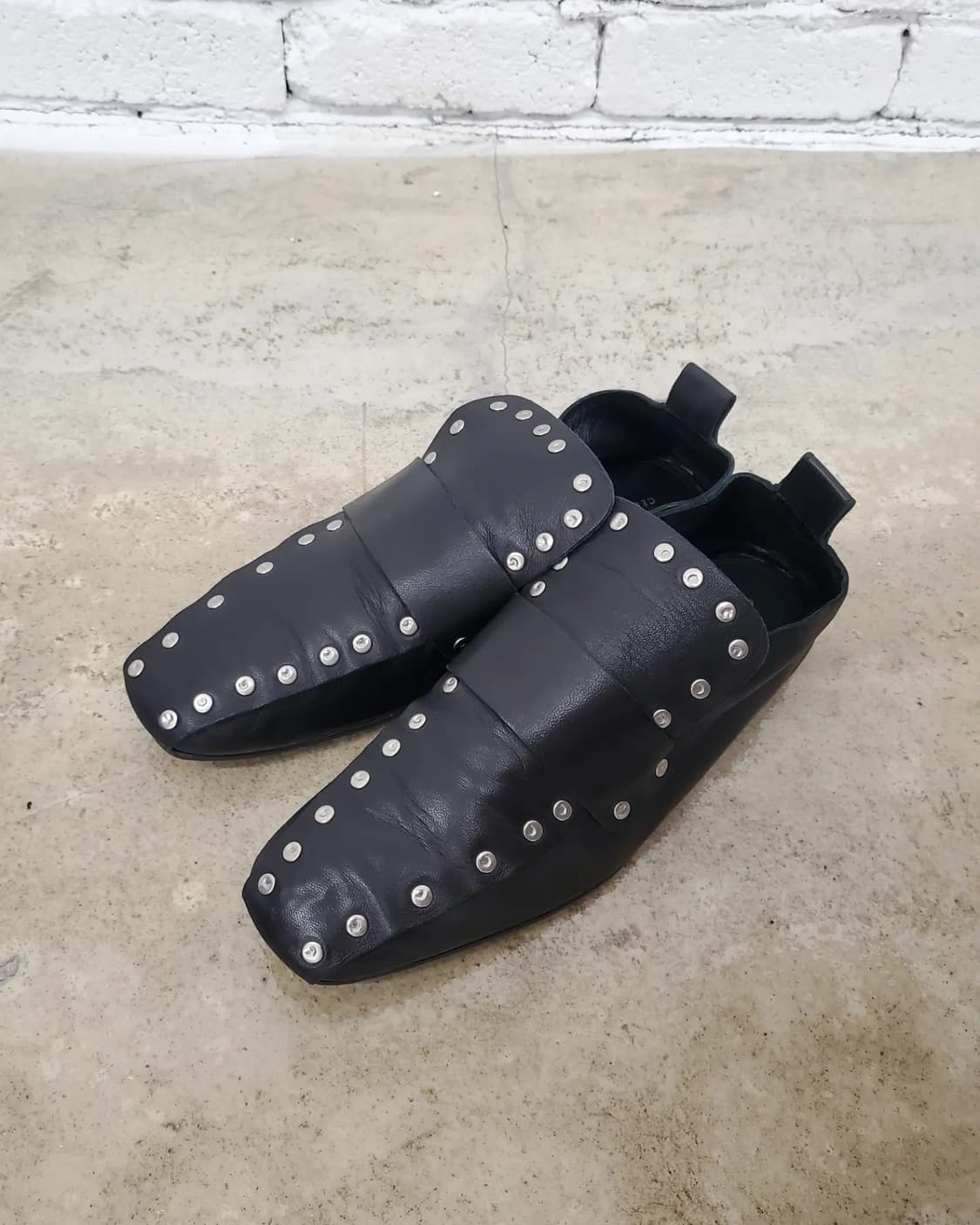 셀린느 스터드 로퍼 상품이미지2