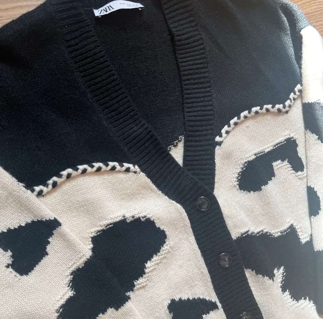 [ZARA] 자라 자수 패턴 가디건 상품이미지3