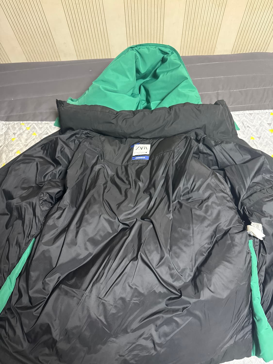 자라 x 아더에러 오버사이즈 패딩 자켓 블랙 S (100-105) 상품이미지4