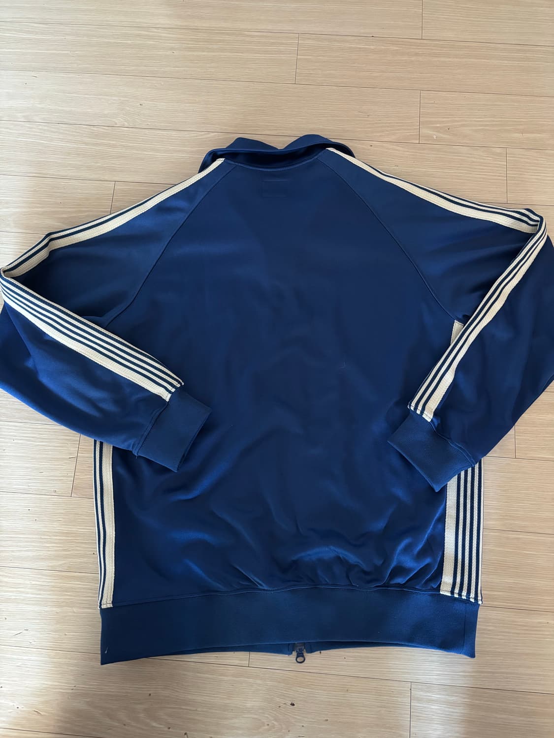 니들스 스무스 로얄 트랙 자켓 M 상품이미지2