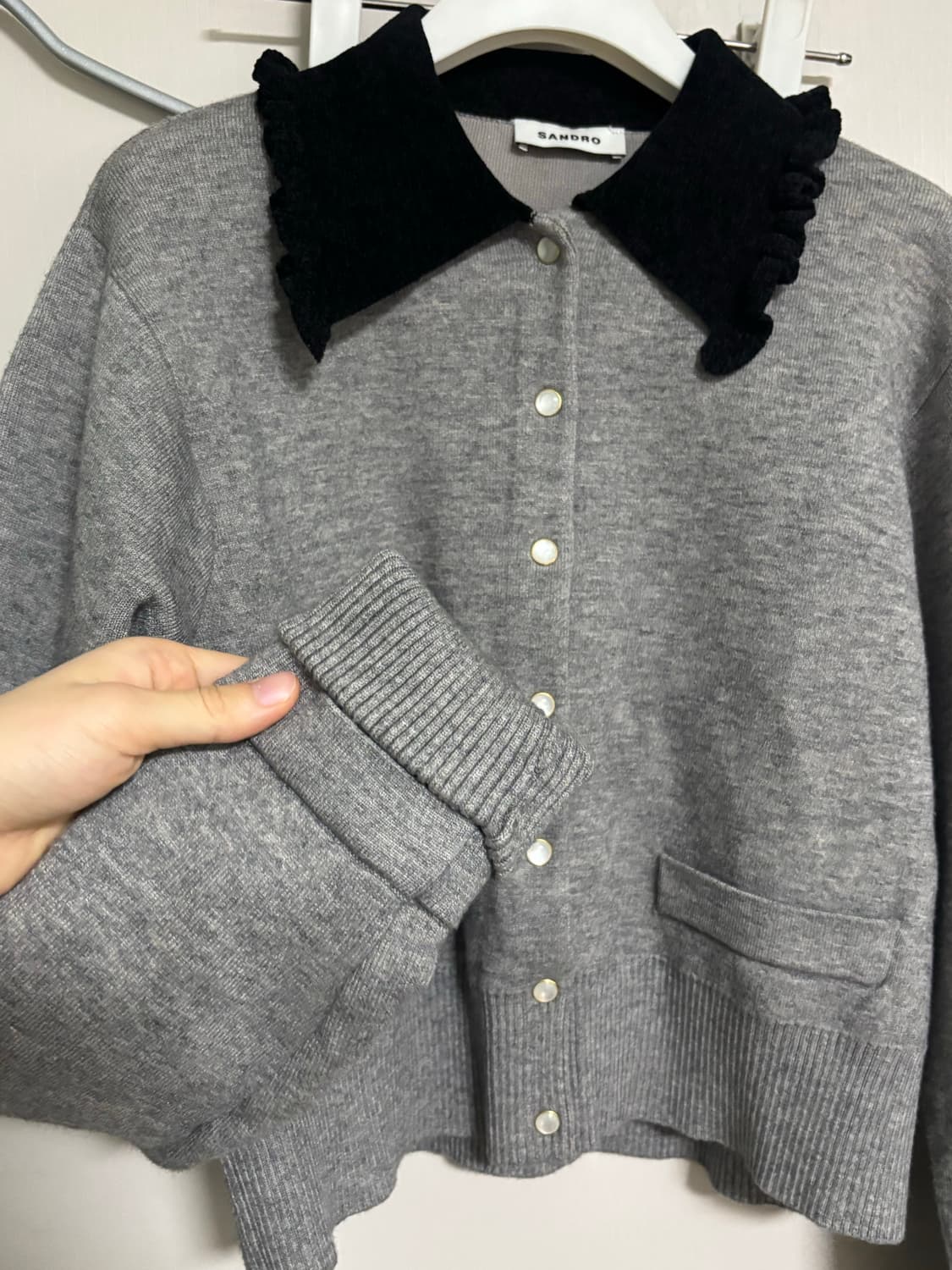 산드로 sandro 벨벳 카라 가디건 / 발매가 449,000 상품이미지6