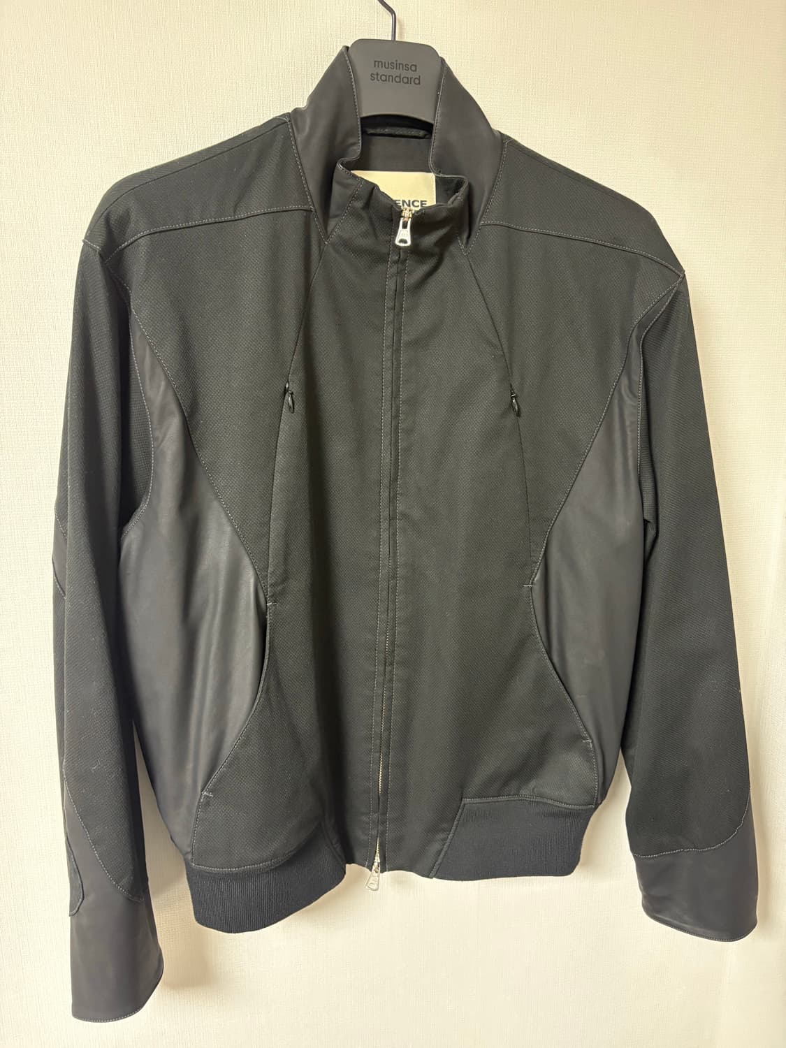 인사일런스 자켓 상품이미지1