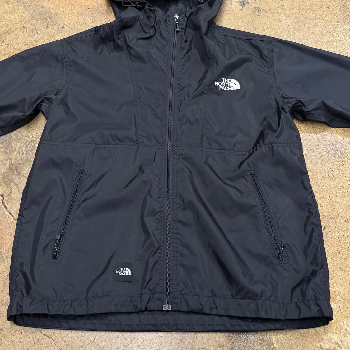 [정품/S] 노스페이스 블랙 바람막이 후드집업 b16 상품이미지3