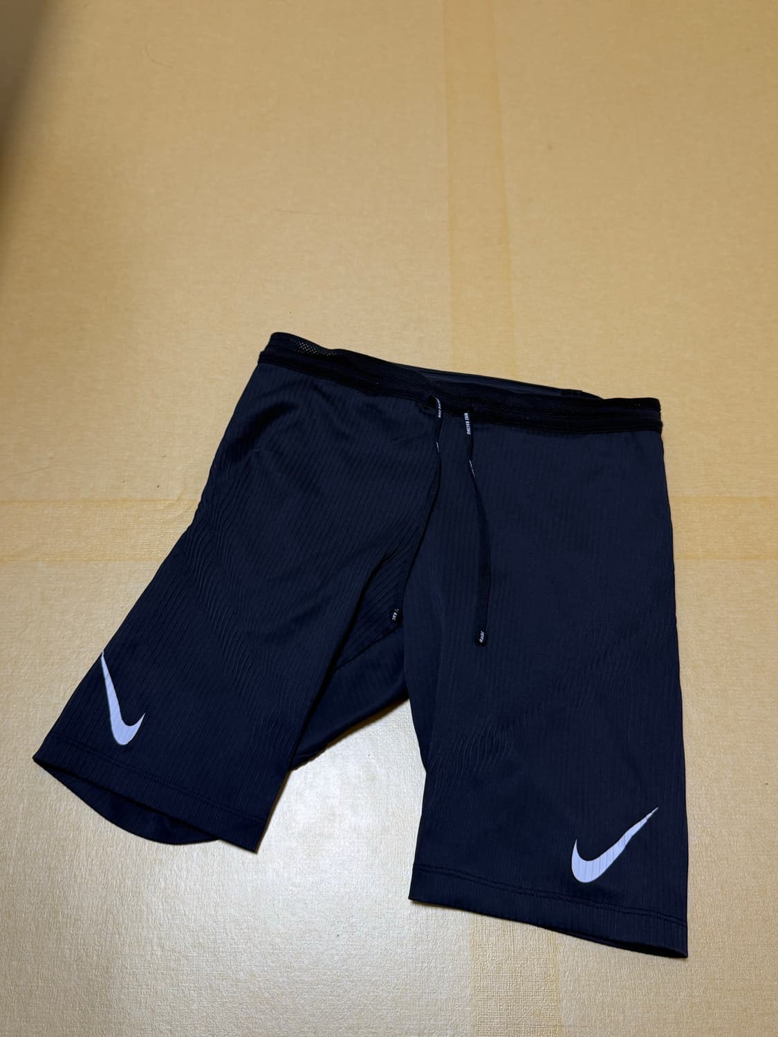 나이키 에어로스위프트 하프 타이즈 상품이미지3