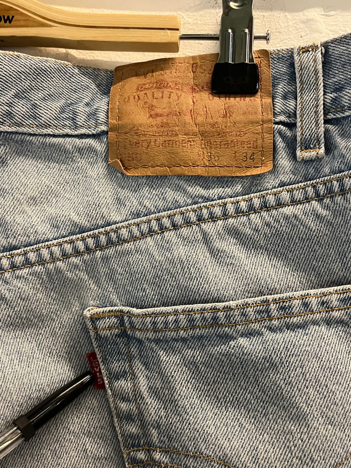 Levis 550 릴랙스드 워싱 데님 진 36x34 상품이미지7