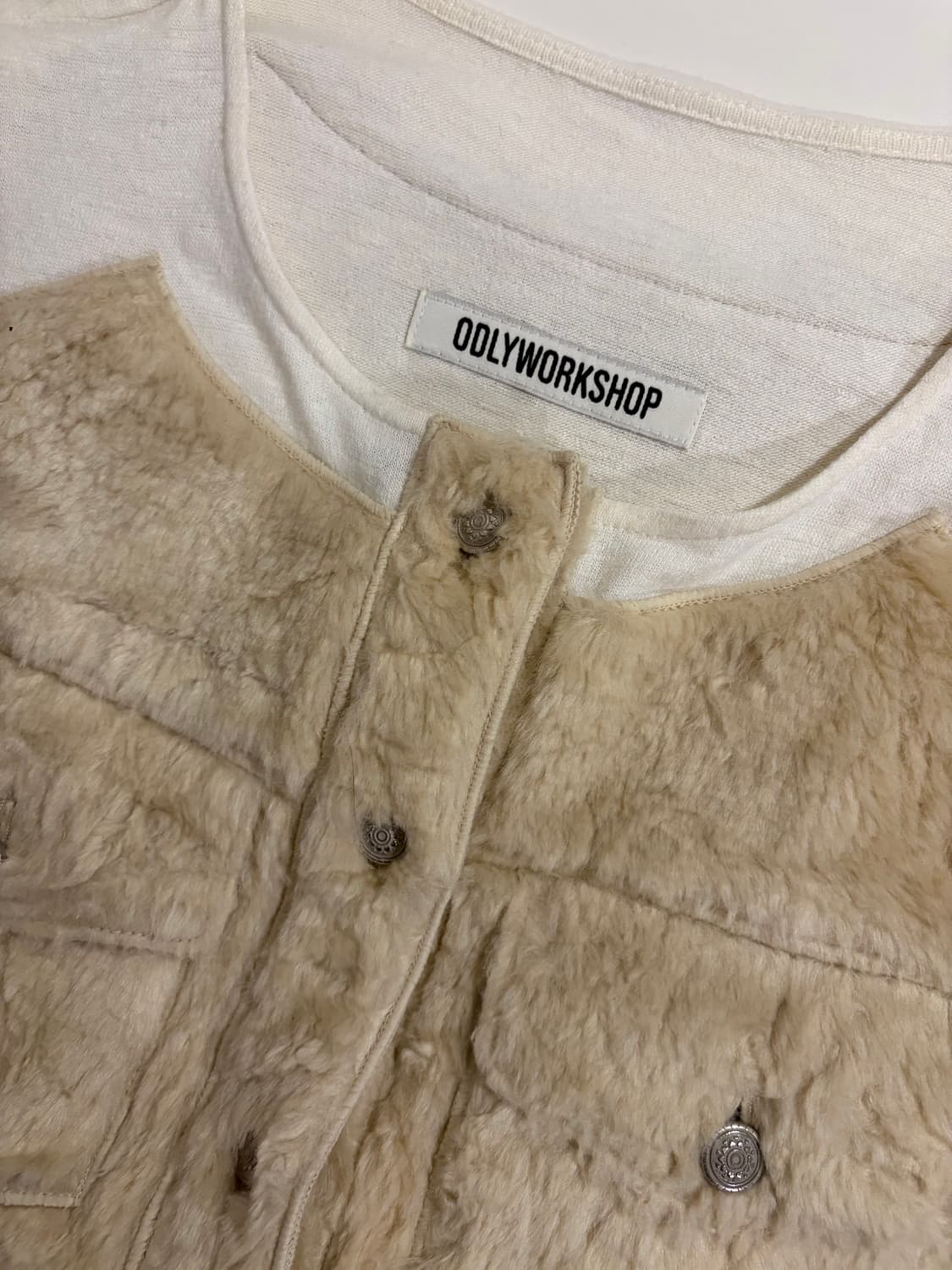 오들리워크샵 하이브리드 퍼 티셔츠 자켓 상품이미지3