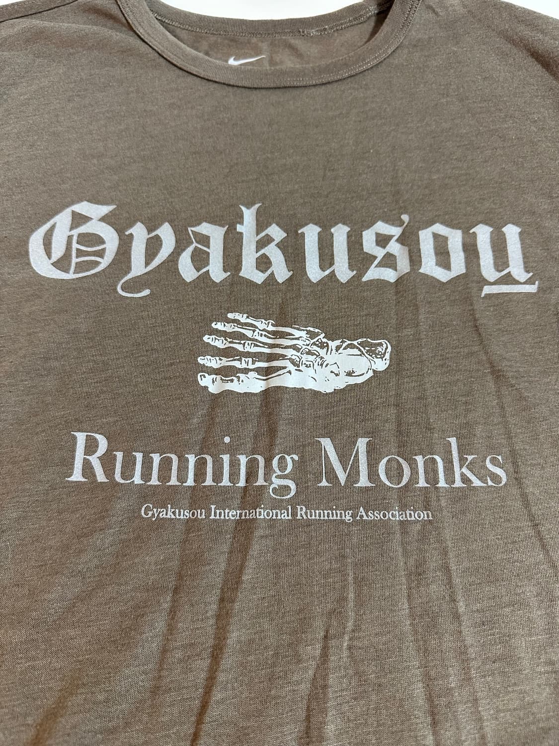 Gyakusou “Running Monk“ Tee 상품이미지3