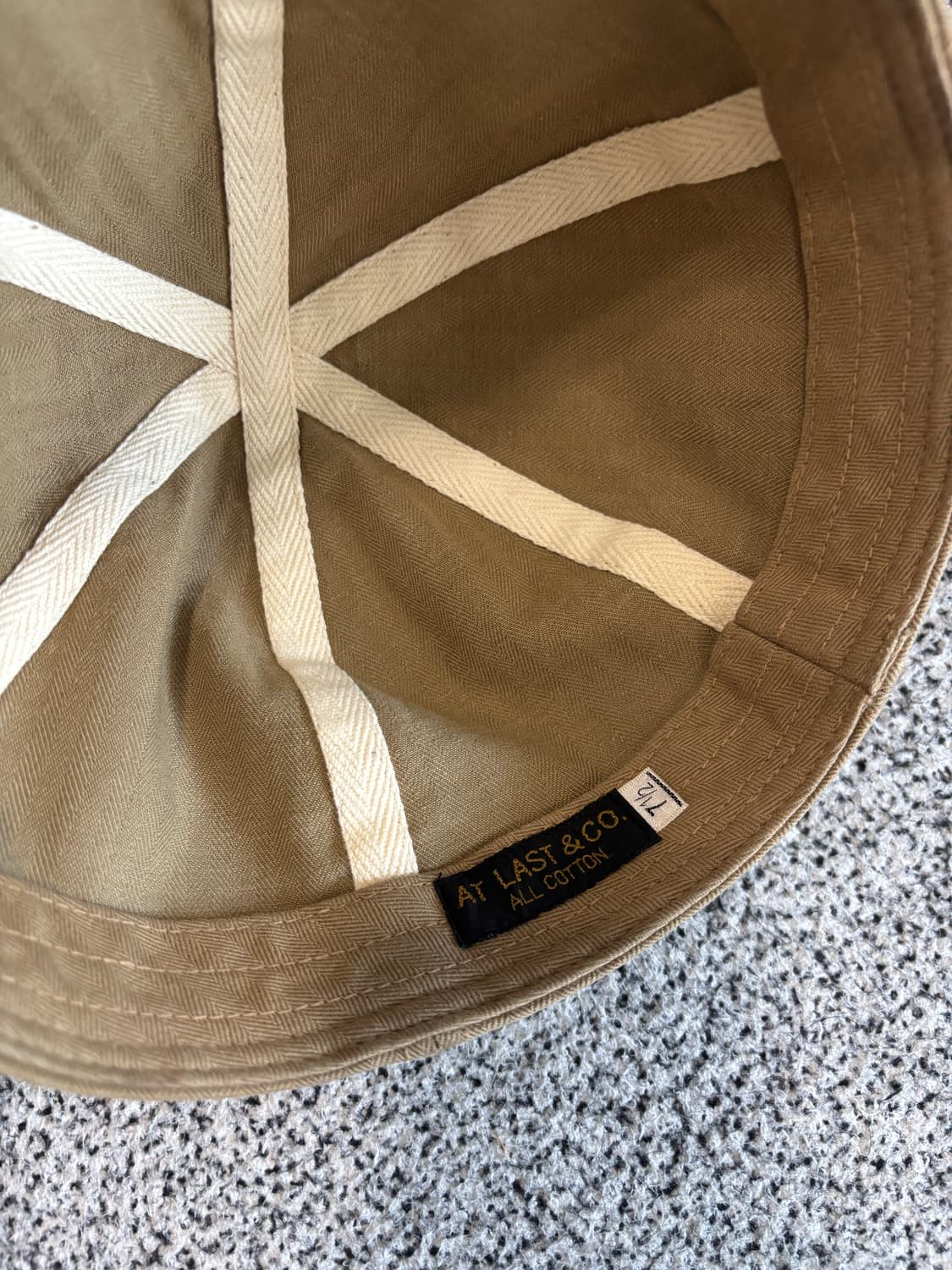 엣라코 헤링본 유틸리키 캡 7 1/2 상품이미지2