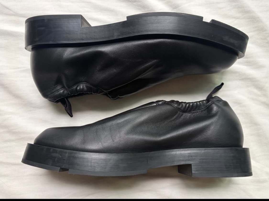 지방시 스퀘어토 레더 로퍼(43사이즈) 상품이미지2