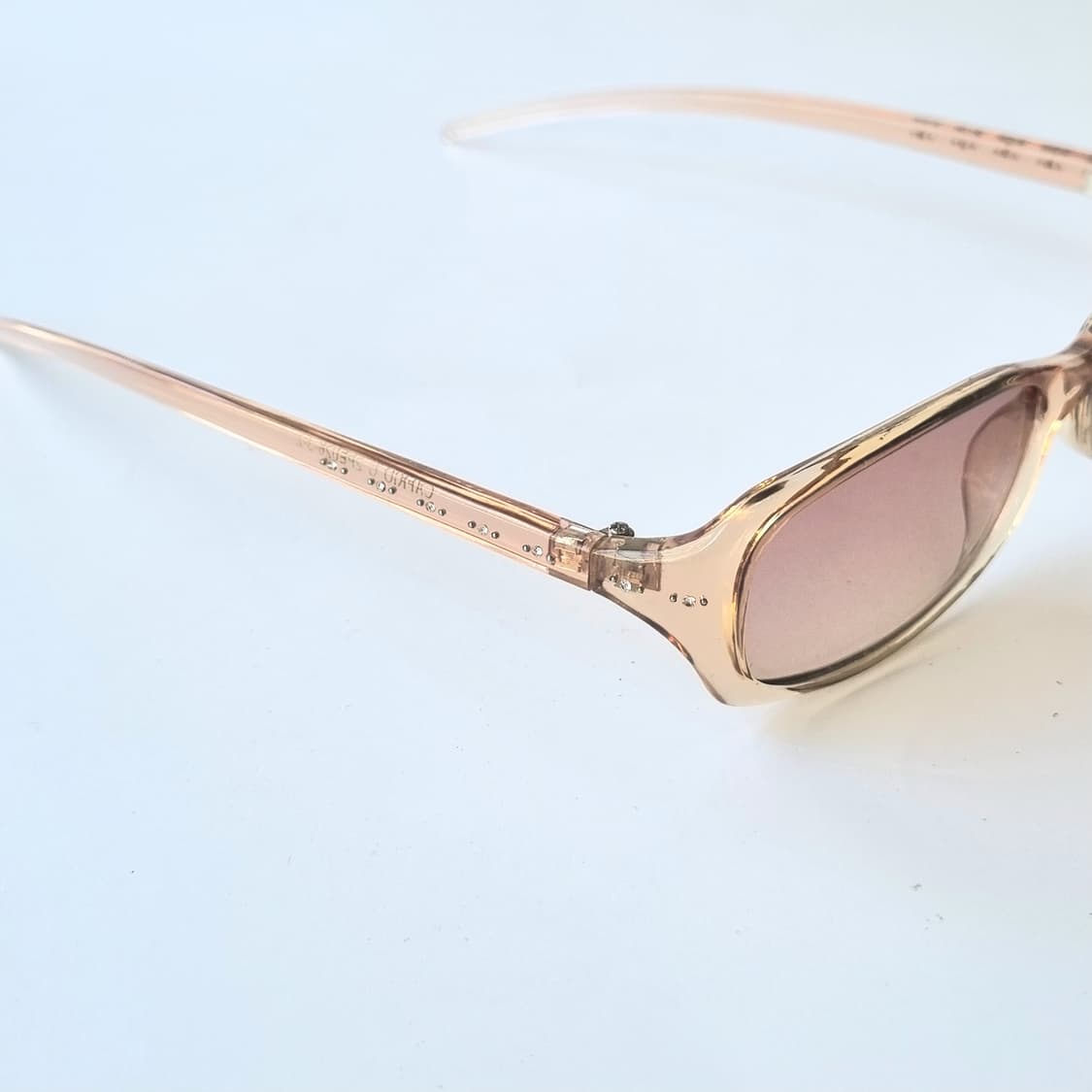 데드스탁  베이지 스퀘어 뿔테 선글라스 상품이미지9