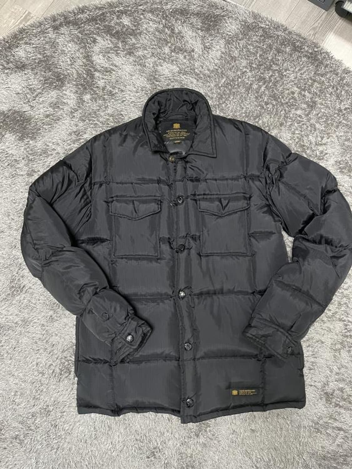 네이버후드 블랙 다운 셔츠 패딩 자켓 상품이미지1