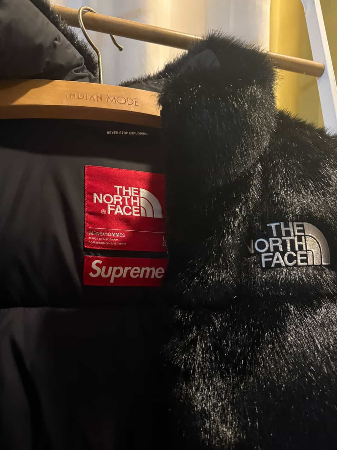 슈프림 x 노스페이스 퍼 눕시 자켓 L 상품이미지4