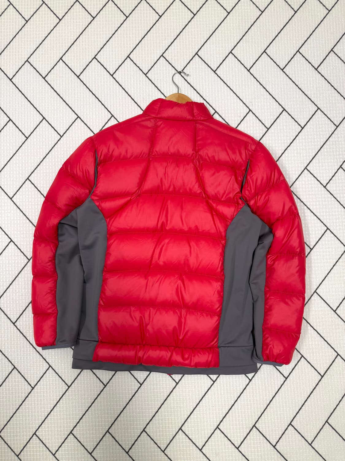 남성 100 L / 나이키 골프 패딩 레드 상품이미지5