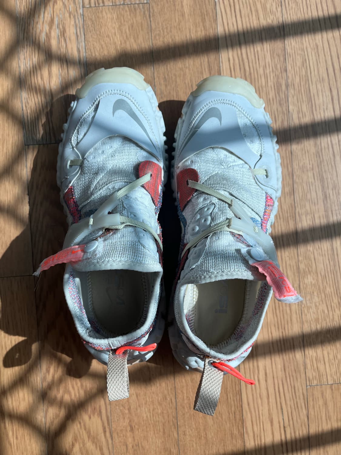 나이키 ispa 오버리액트 플라이니트 270 상품이미지1