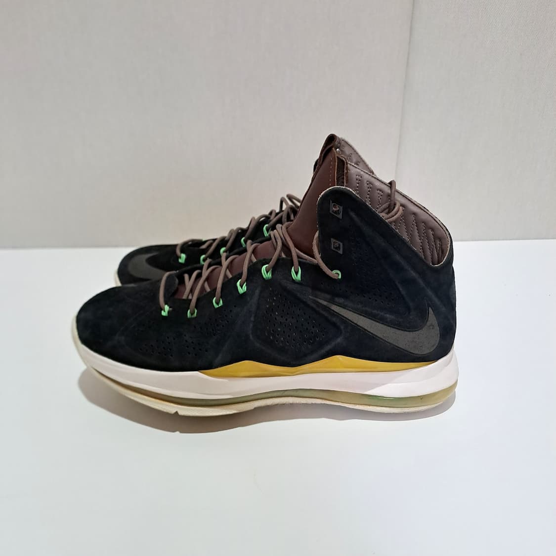 (택포) 나이키 르브론 10 EXT 스웨이드 농구화 270 B681 상품이미지5