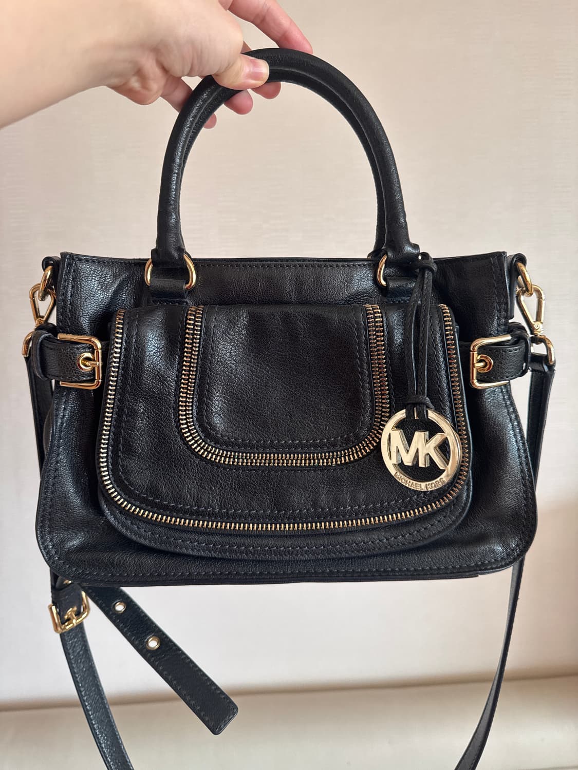 마이클 코어스 네이비 가죽 숄더백 상품이미지8