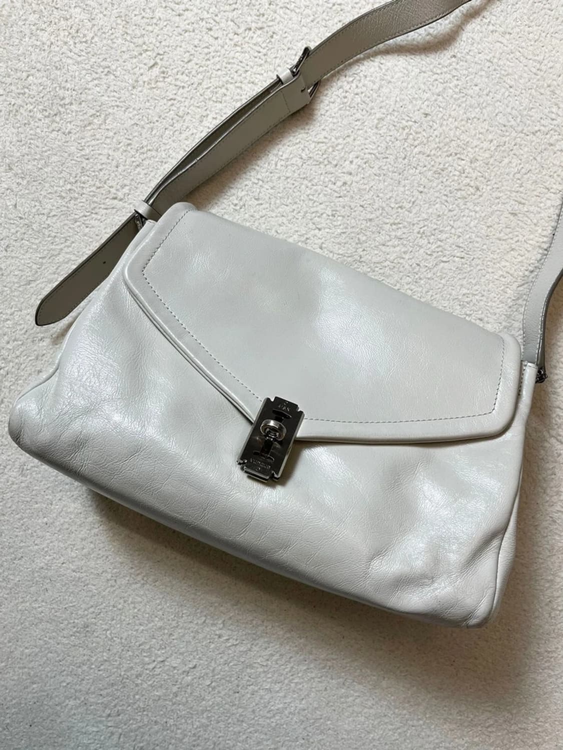 분크 Vunque 23ss 오캄 두 숄더백 A1765 상품이미지2