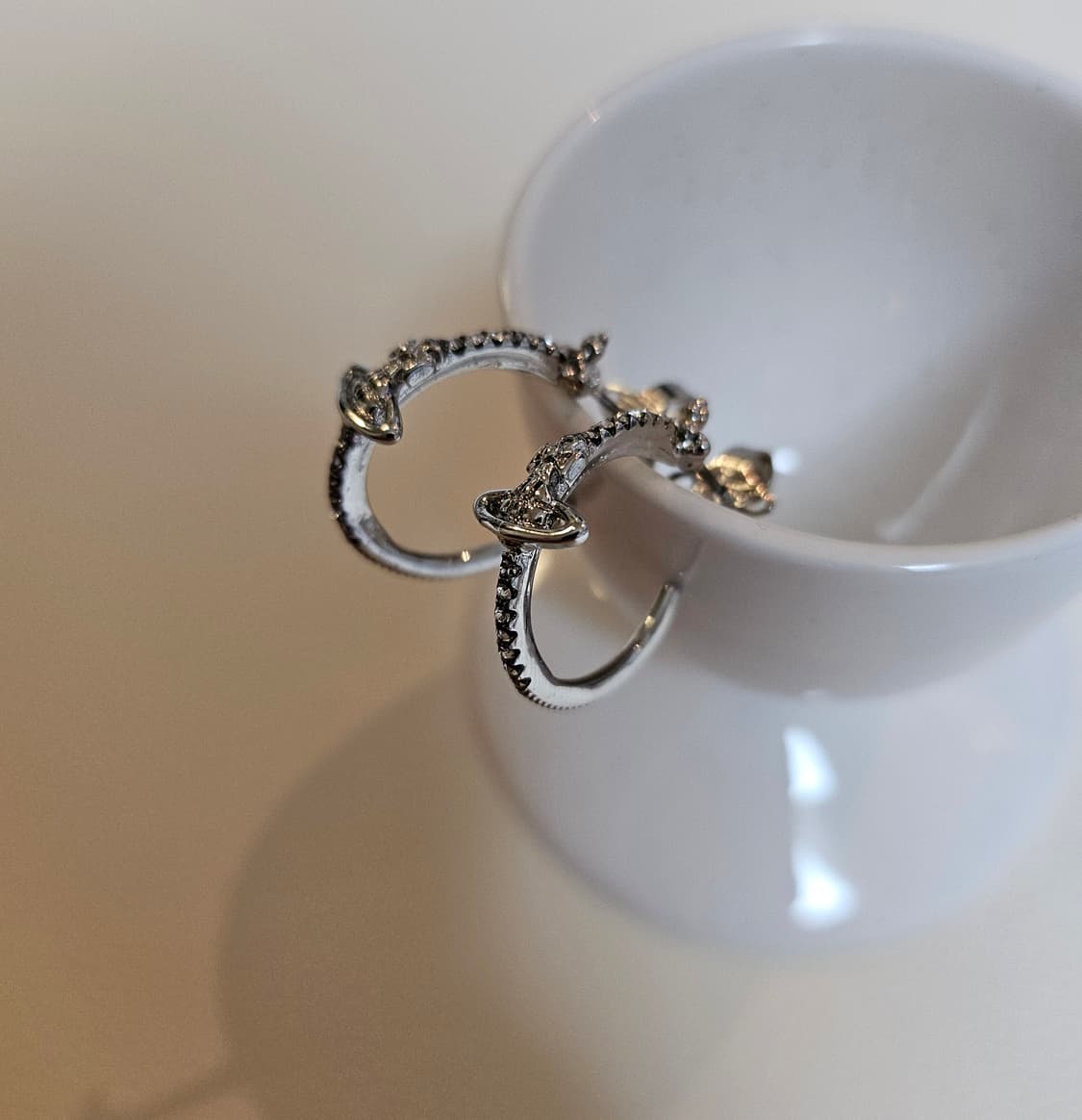 비비안웨스트우드 업사이클링 후프링 은장 귀걸이 상품이미지2