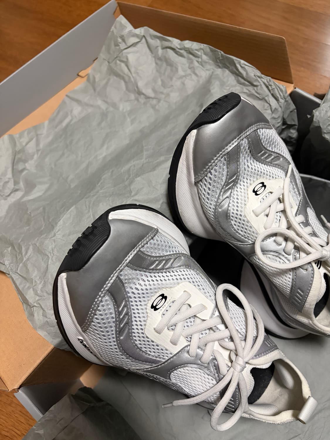 발렌시아가 서킷 39사이즈 상품이미지4