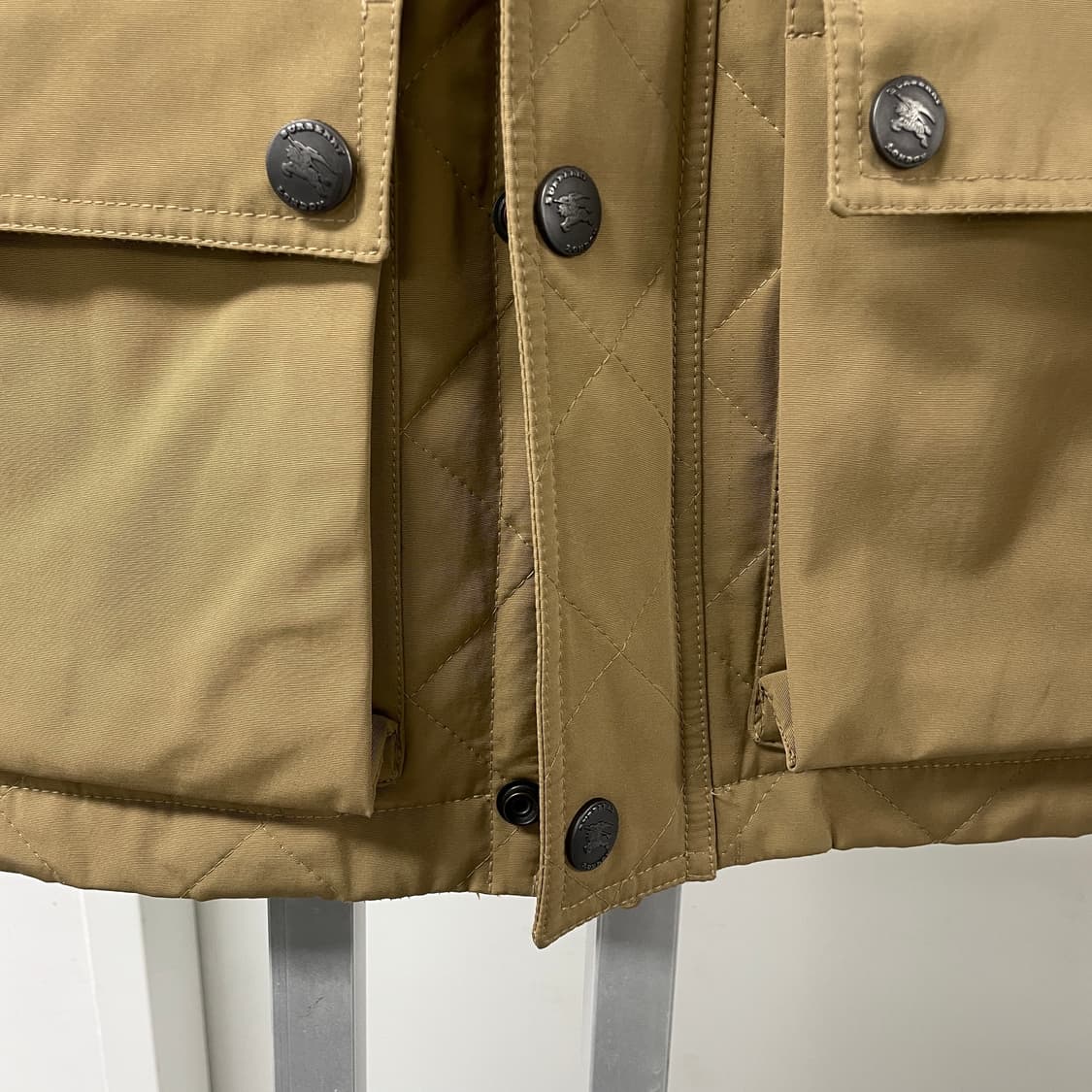 버버리 헌팅 자켓 베이지 M 상품이미지4