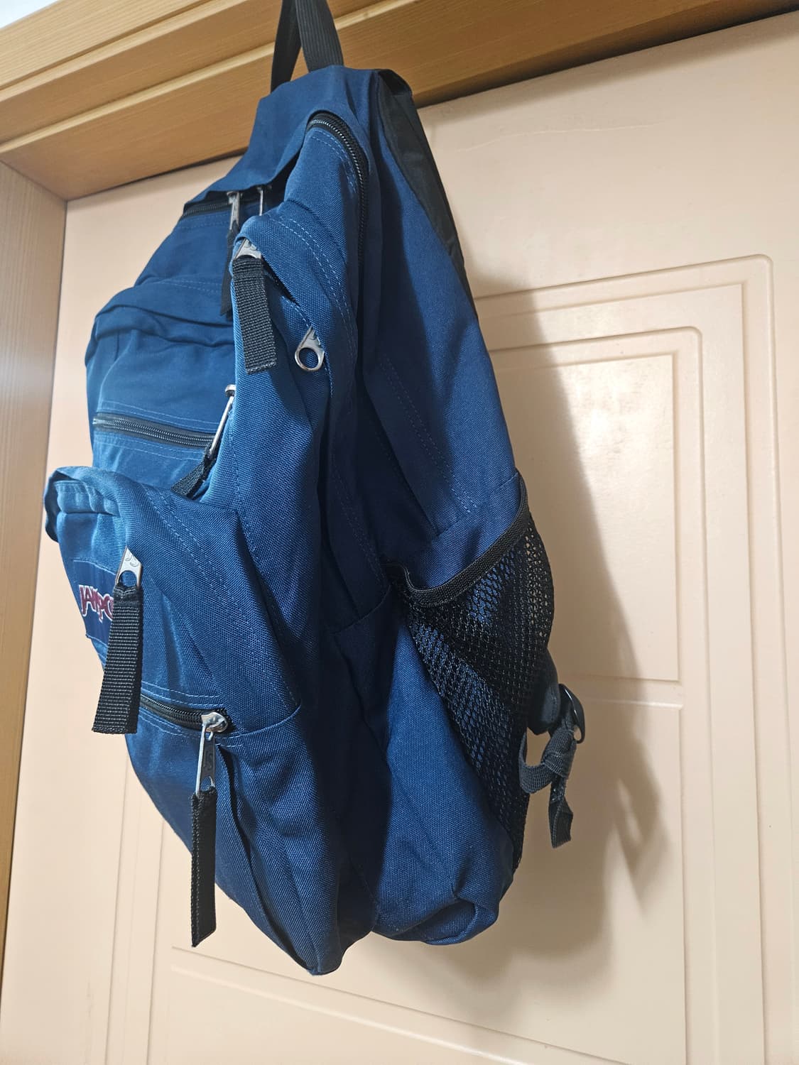 하자)잔스포츠 네이비 백팩 가방 상품이미지2