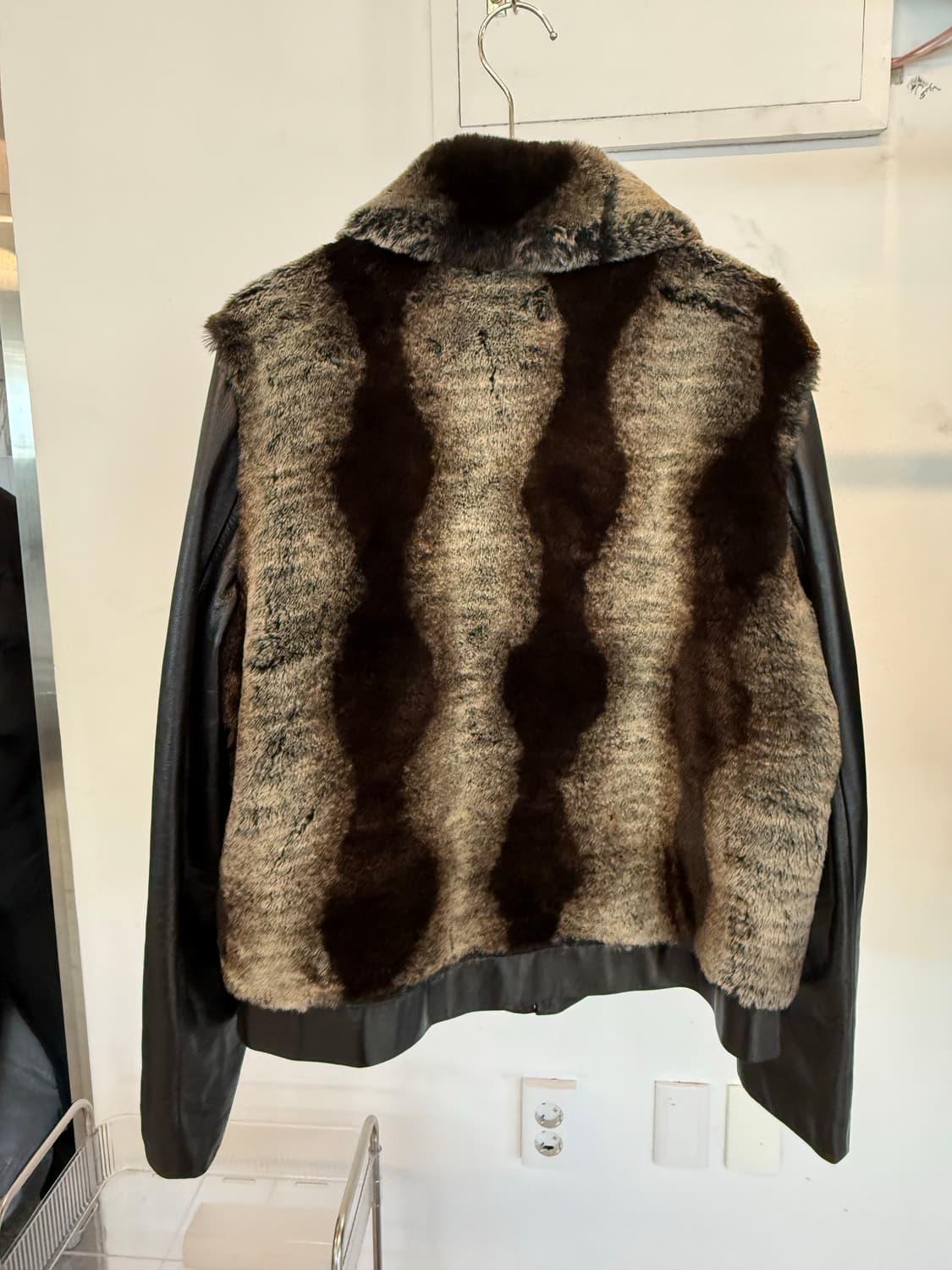 Seredi Mixed Leather & Fur Jacket  상품이미지2