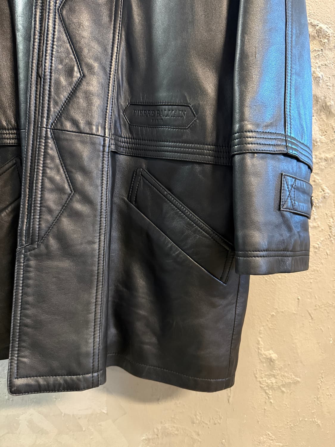 피에르 발망 1990년대 양가죽 하프코트 퍼카라 블랙 상품이미지4