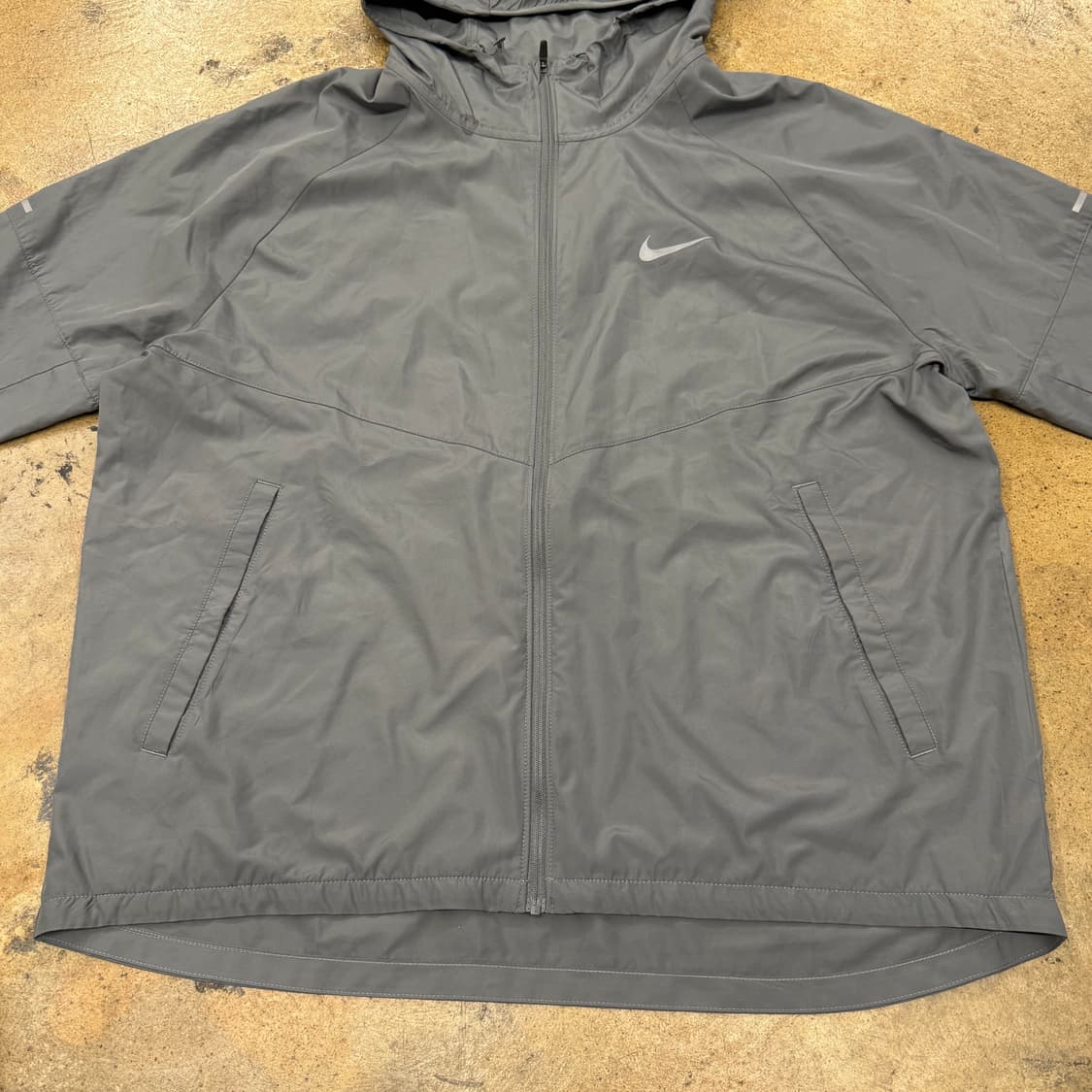 [정품/XL] 나이키 후드 바람막이 그레이 b15 상품이미지3