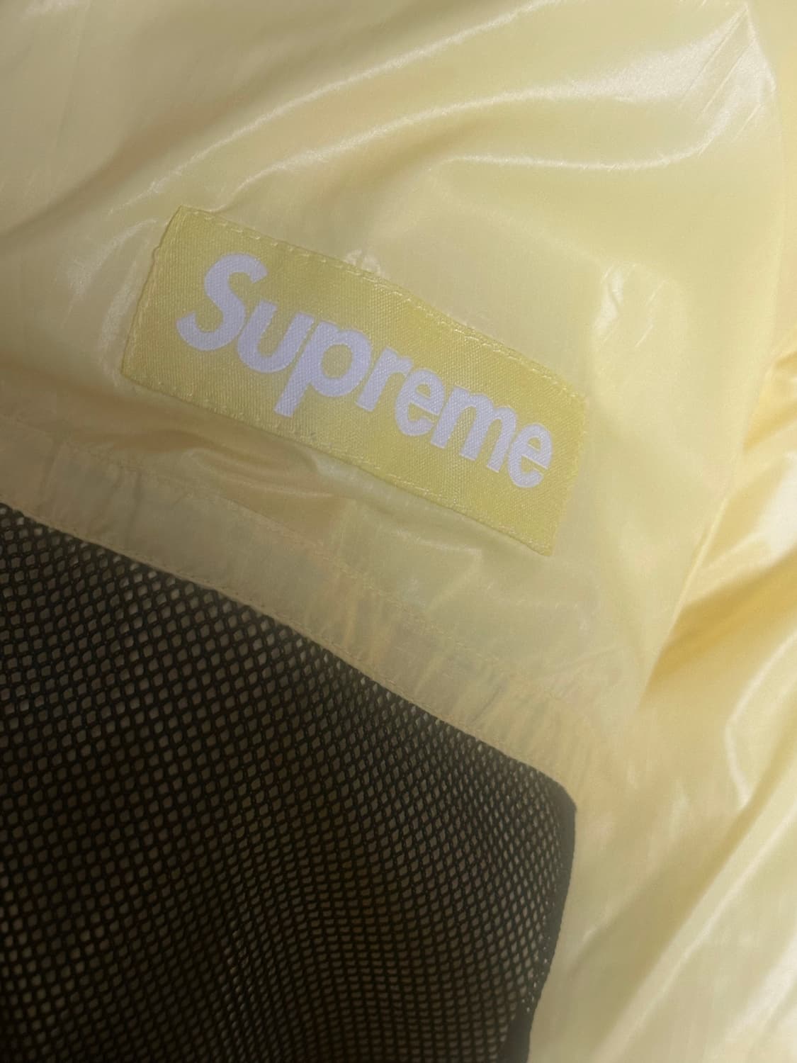 (L)슈프림 리버시블 다운 자켓 패딩 옐로우 팝니다 상품이미지4