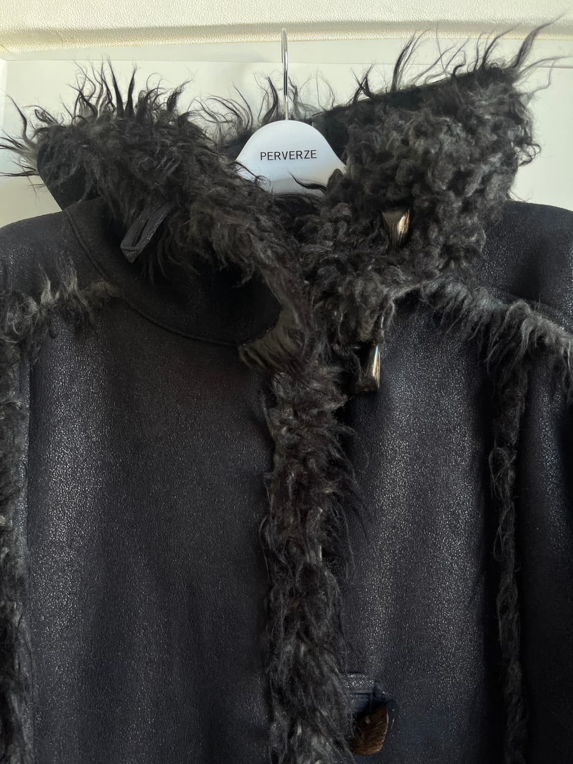 퍼버즈 후드 무스탕 상품이미지3