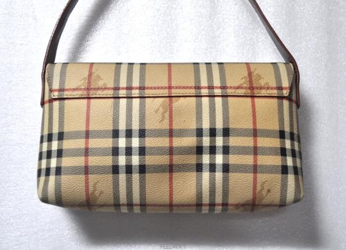 버버리/여성노바체크숄더백(정품) 상품이미지3