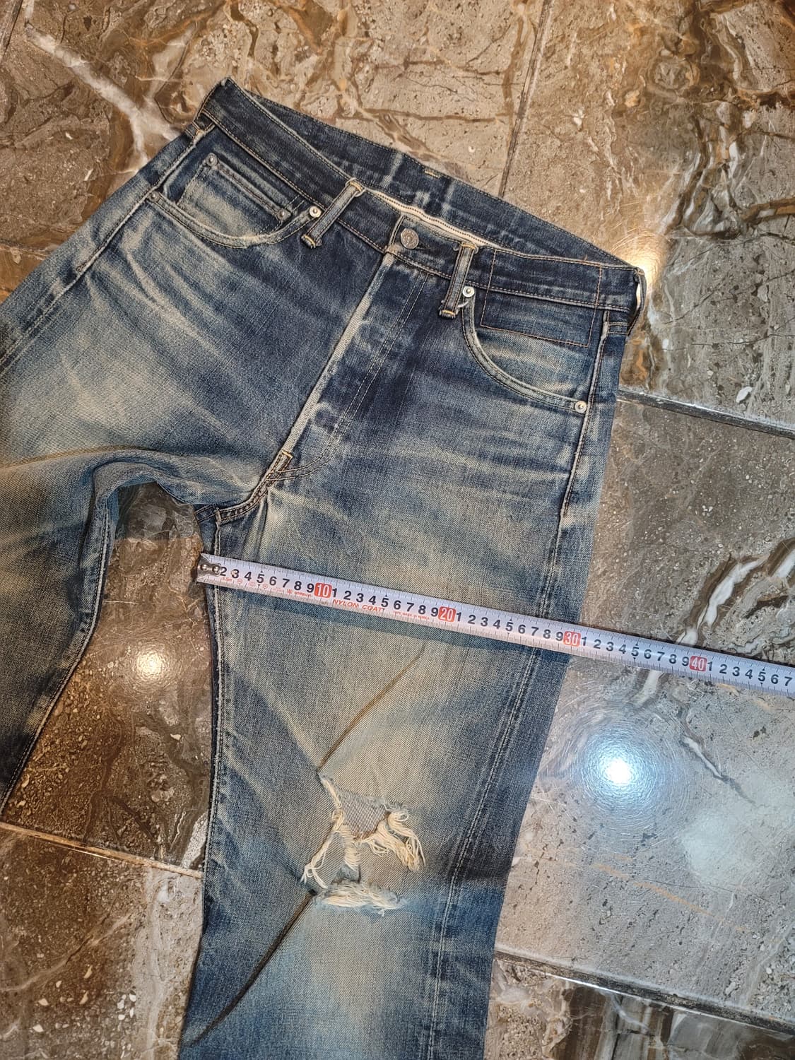 Visvim 비즈빔 데미지 하드워시 데님팬츠  상품이미지7