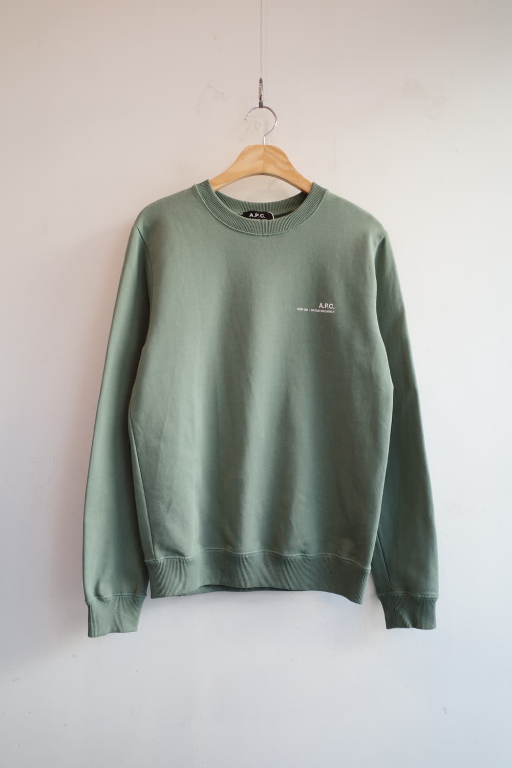 A.P.C 아페쎄 프린팅 맨투맨 상품이미지1