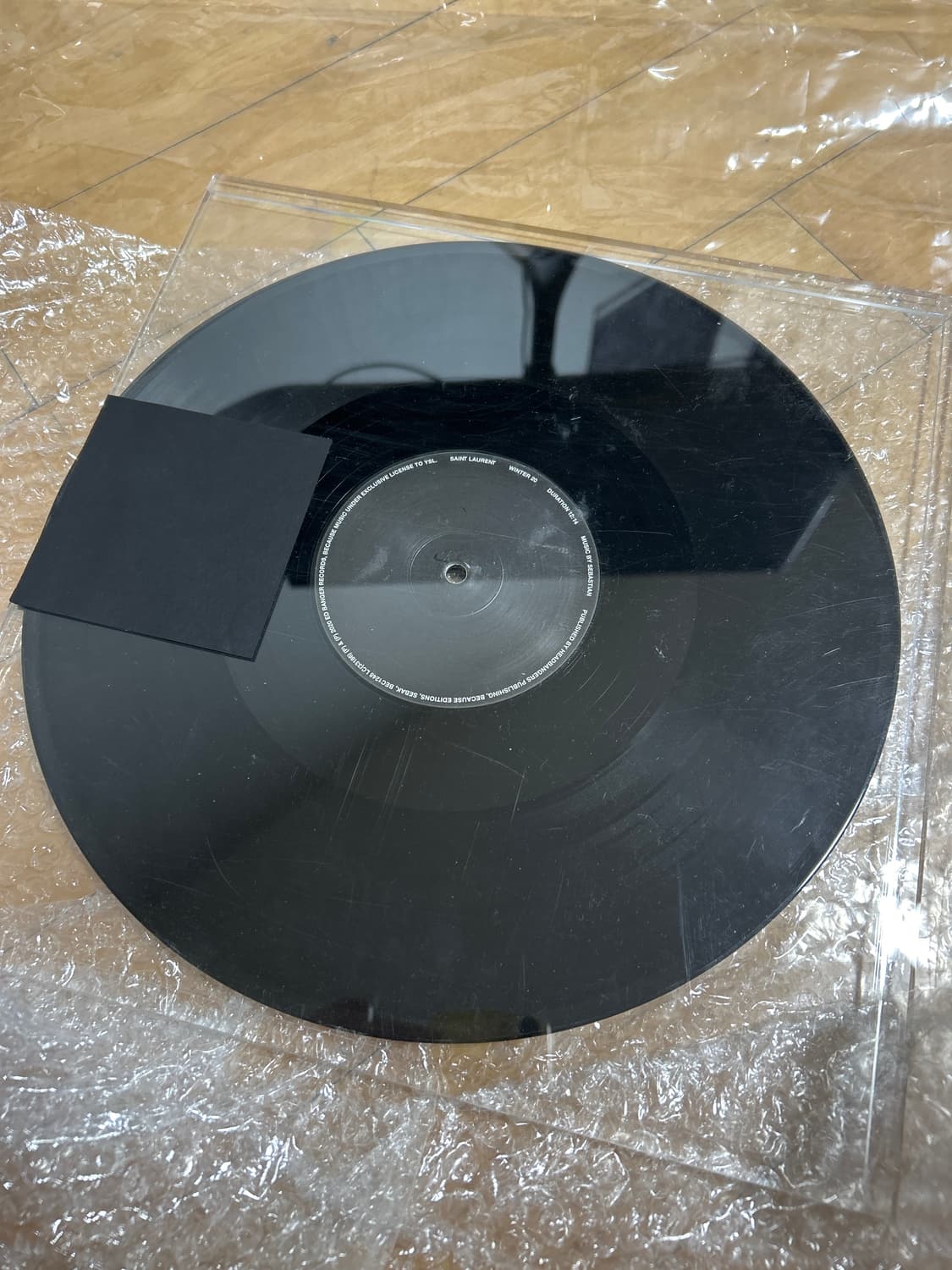 생로랑 Women's Winter 24 사운드트랙 LP 상품이미지3