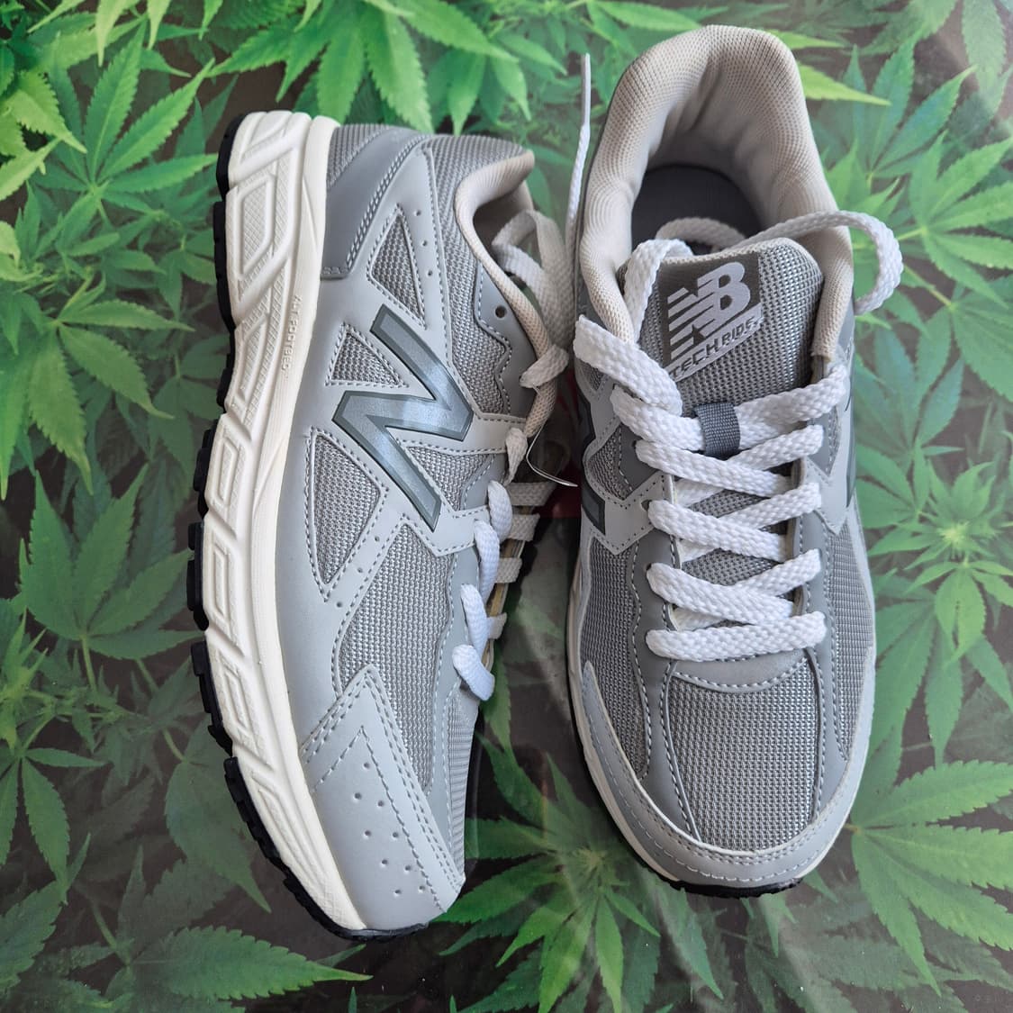 (세일)(새상품)뉴발란스 회색 운동화W480 상품이미지1