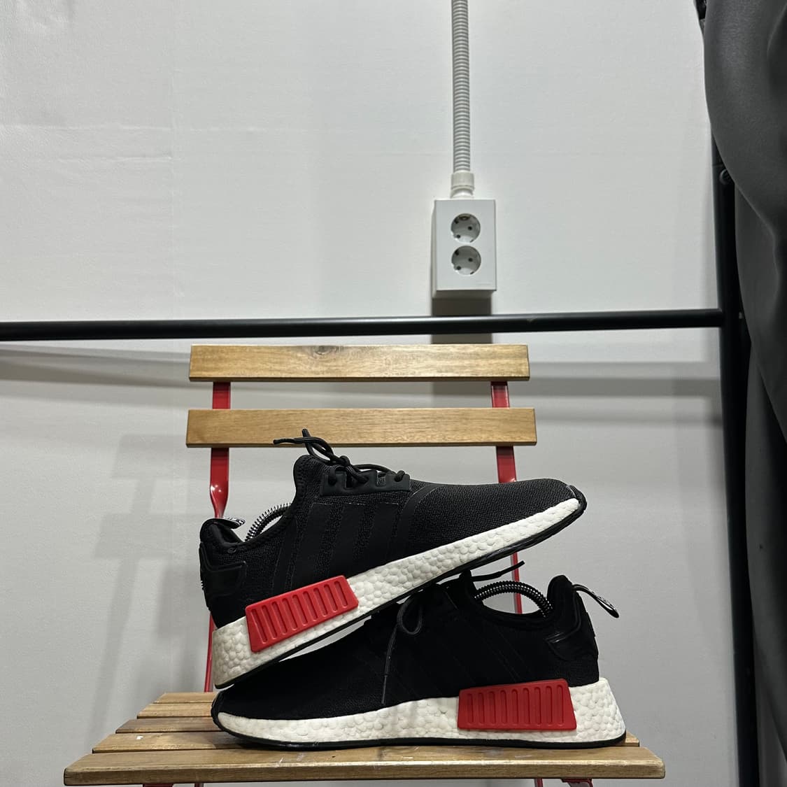 270) 아디다스 운동화 남성 남자 신발 NMD R1 블랙 상품이미지7