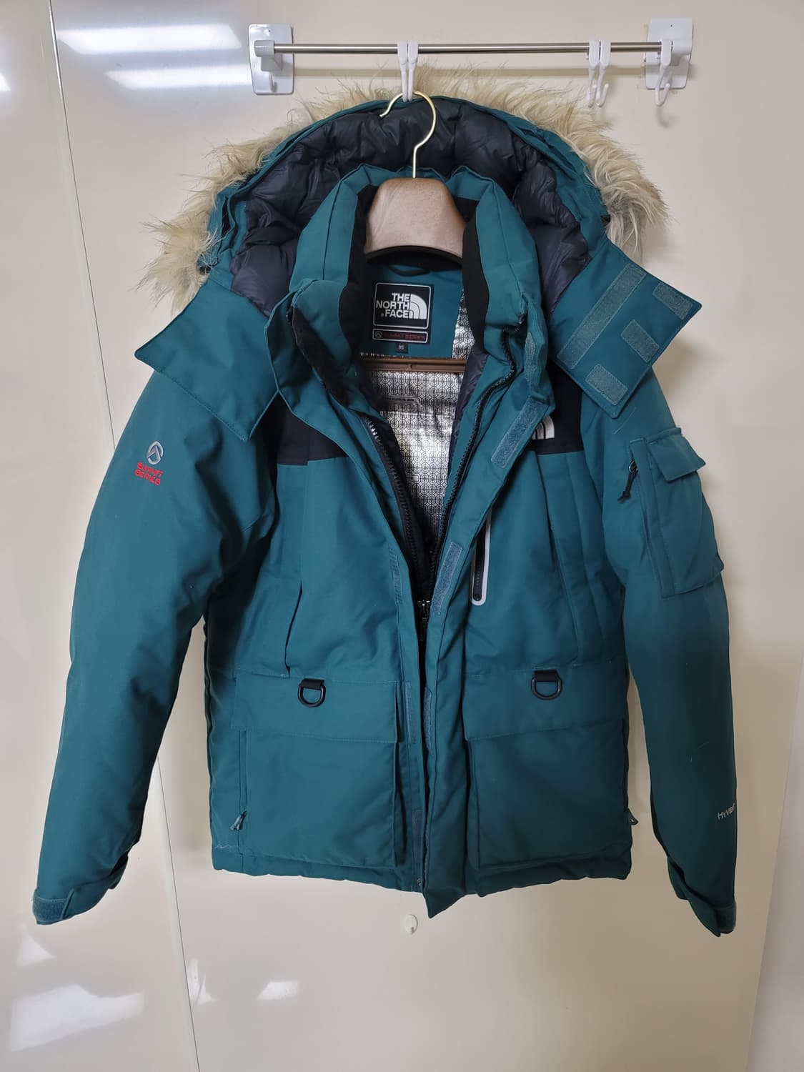 노스페이스 써밋시리즈  대장급 패딩 95표기 100정사이즈 상태굿 상품이미지1