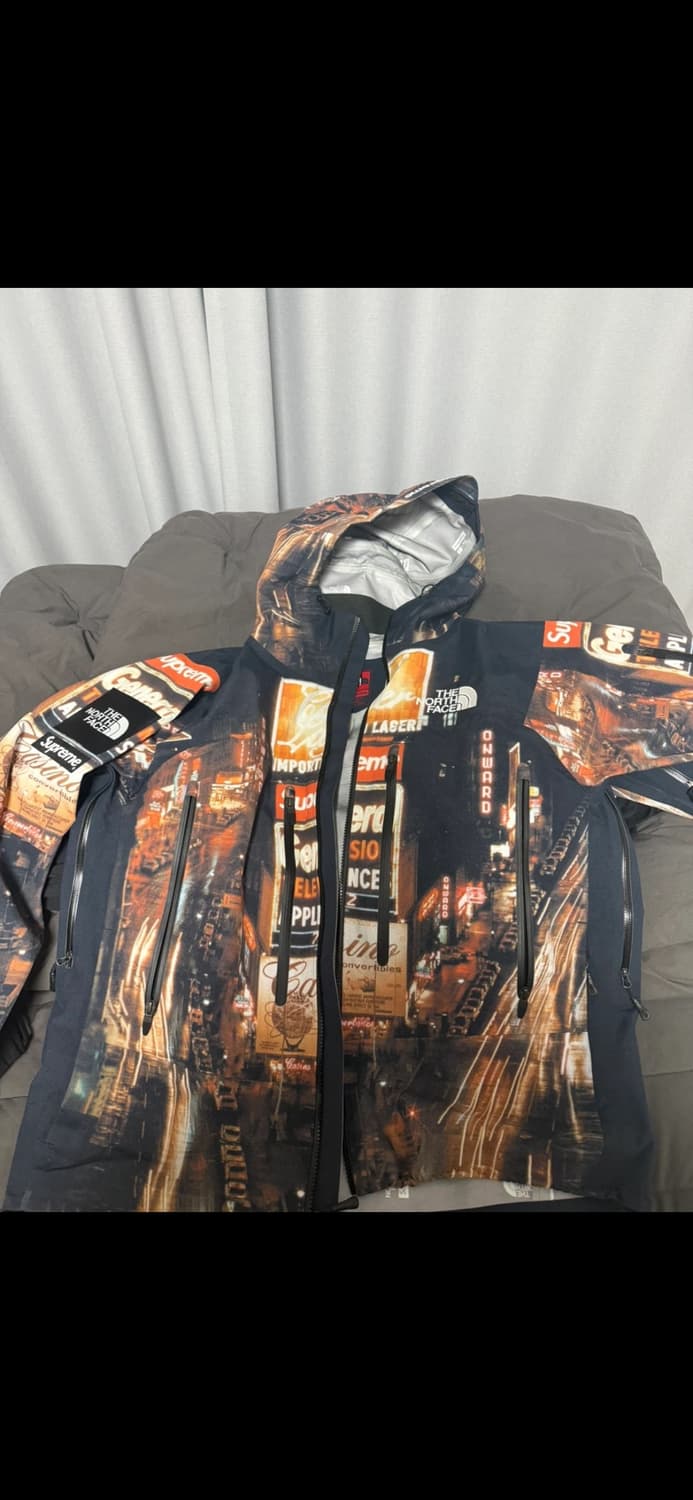 노스페이스 슈프림 타임스퀘어 L 상품이미지1